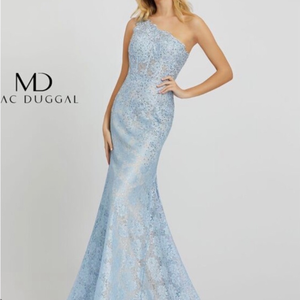 Mac Duggal Pale Blue One-Shoulder Lace Mermaid Gown size 2